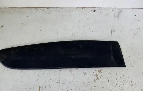 Hyundai i10 Side skirt rear trim 