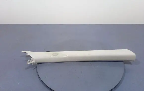 Volkswagen Jetta VI Other sill/pillar trim element 5C6867234R