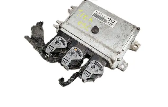 Nissan Qashqai Engine control unit/module ECU MEC93-130