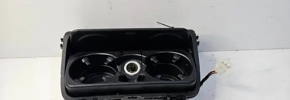 BMW 5 F10 F11 Cup holder front 9256131 82017023
