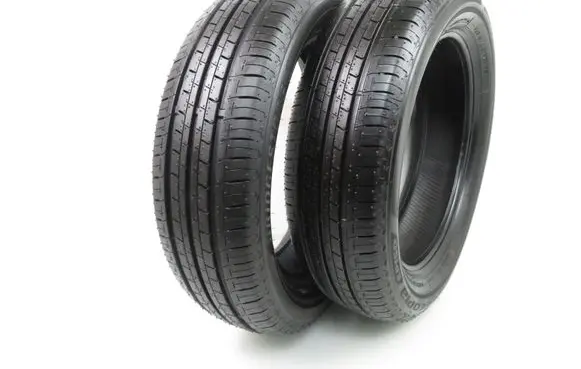 Volkswagen Golf V R16 summer tire 