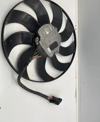 BMW 7 G11 G12 Electric radiator cooling fan 500125106 8617087 1646743100