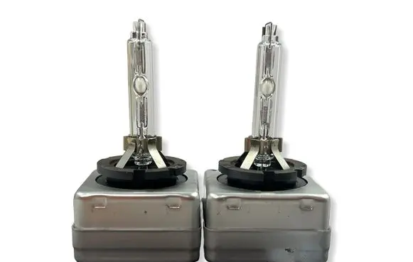 BMW 5 E60 E61 Xenon bulb D1S4300K 99R00014