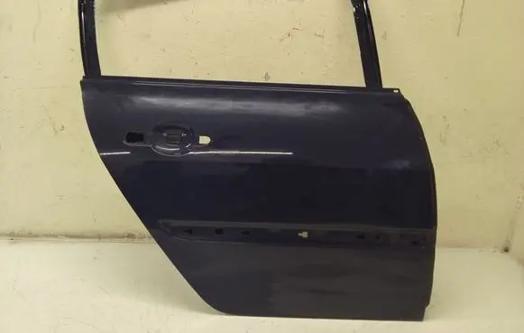 Renault Megane II Rear door 7751475037