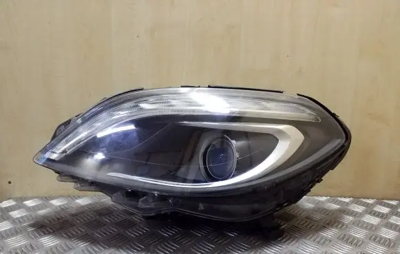 Mercedes-Benz B W246 W242 Headlight/headlamp A2468207161 030127127107 A1669002800