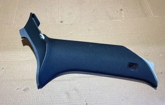Mercedes-Benz GLC X253 C253 (C) pillar trim A2536906901