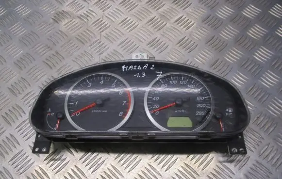 Mazda 2 Speedometer (instrument cluster) 3M71-10849-MJ