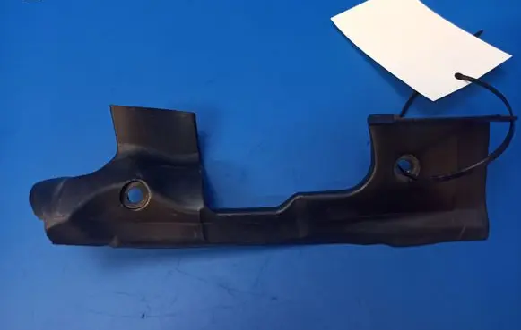 Mercedes-Benz E W211 Other trunk/boot trim element A2116931033