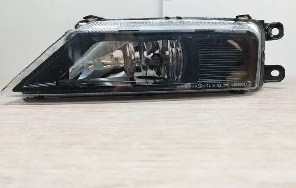 Volkswagen Tiguan Headlight/headlamp 5NA941700B 10472080000