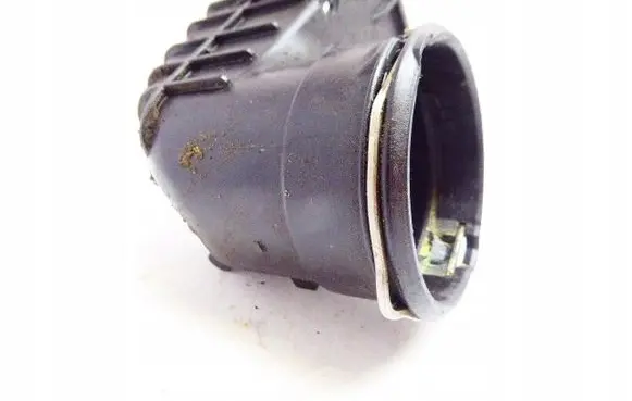 Mercedes-Benz C W203 Engine coolant pipe/hose 3219250