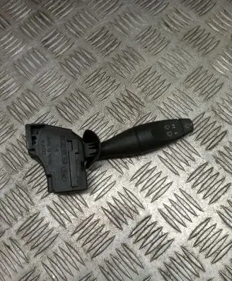 Ford Focus Wiper control stalk