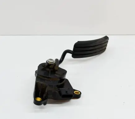 Renault Zoe Accelerator throttle pedal 180102742R