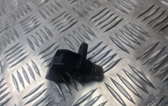 Camshaft position sensor