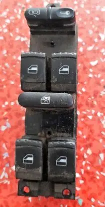 Volkswagen PASSAT B5 Electric window control switch 03755031