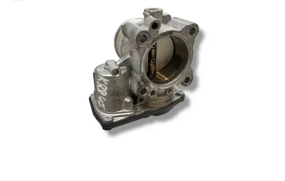 Ford Kuga II Throttle valve DS7G9F991CA