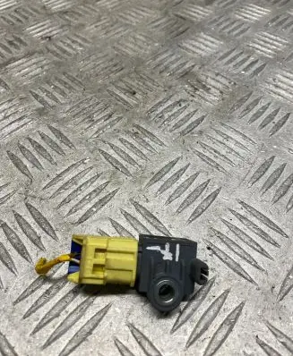 KIA Sportage Airbag deployment crash/impact sensor 95920B4000