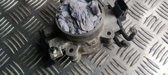 KIA Carens I Throttle valve 3510075300 3517026900