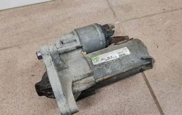 Peugeot 206+ Starter motor 9648644680