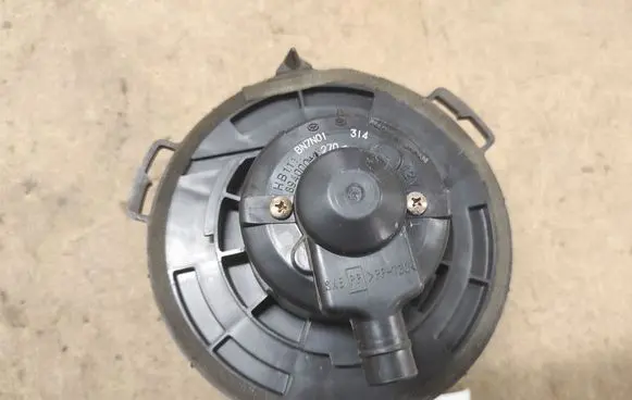Mazda 3 I Heater fan/blower BN7N01314 HB111894000