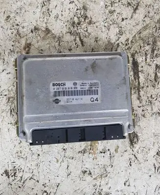 Nissan Almera Tino Engine control unit/module 0281010810