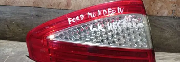 Ford Mondeo MK IV Rear/tail lights 7S7113405A