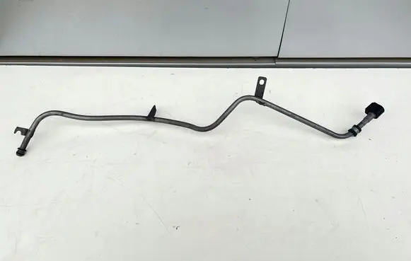 Mercedes-Benz V Class W447 Gearbox oil cooler pipe/hose A6392704300