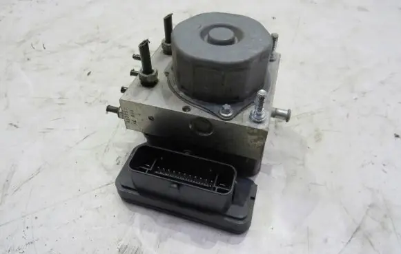Peugeot 108 ABS Pump 0265956123