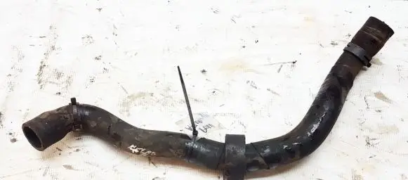 Volkswagen Polo II 86C 2F Engine coolant pipe/hose