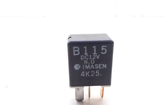 Mazda 6 Hazard warning light relay B115 4K25