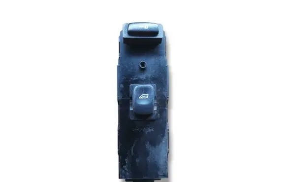 Volvo XC90 Fuse module BP2T4TVB1 401805 1181612