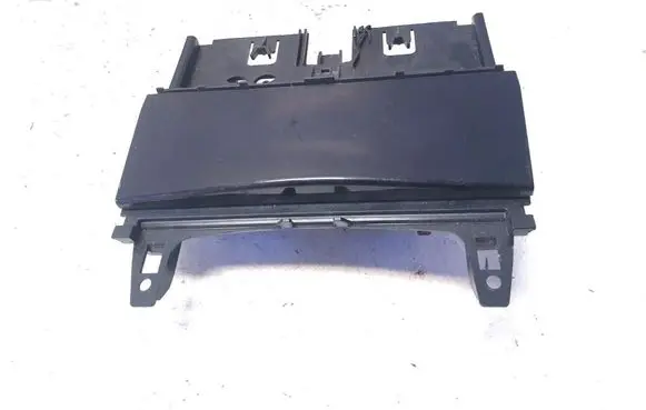 Mercedes-Benz GLK (X204) Ashtray (front) A2046800179