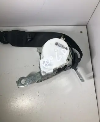 BMW 6 F06 Gran coupe Rear seatbelt 7289350