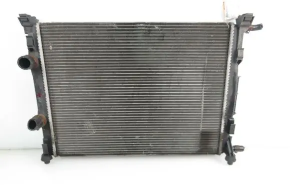 Renault Megane II Coolant radiator 8200357536