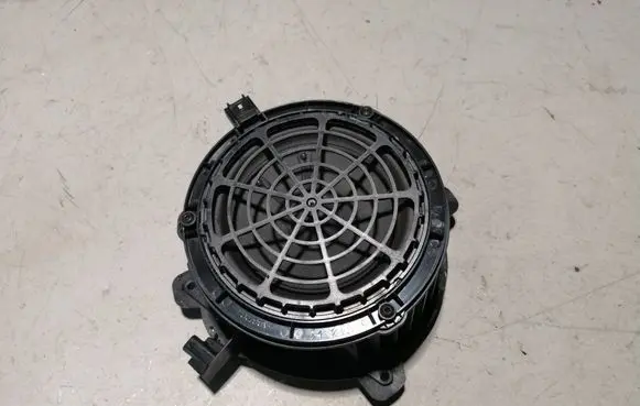 Peugeot 2008 I Front door speaker 9818747880
