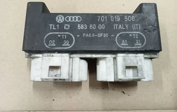 Volkswagen Transporter - Caravelle T4 Coolant fan relay 701919506