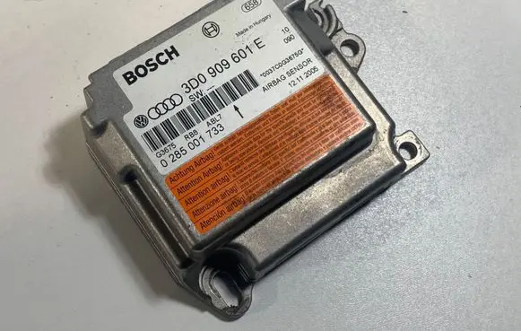Volkswagen Phaeton Airbag control unit/module 3D0909601E 0285001733