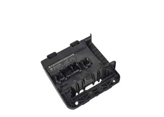 Volkswagen Golf V Comfort/convenience module 05620610 5DK00858312