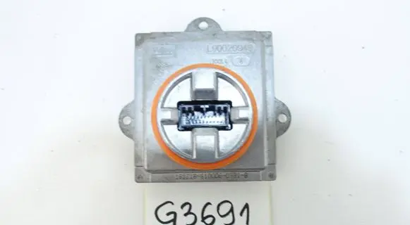 Jeep Grand Cherokee Headlight ballast module Xenon L90035854