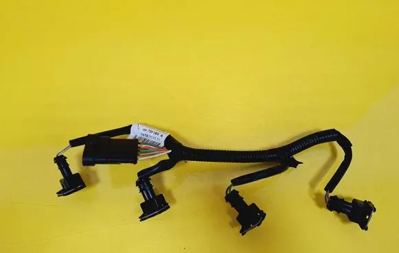 Renault Clio III Fuel injector wires 8200323837B