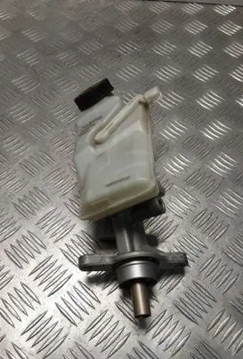 Volvo V40 Master brake cylinder 31329534