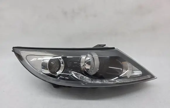 KIA Sportage Headlight/headlamp 92102-3U250 SP92102-3U250
