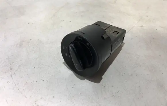 Seat Alhambra (Mk1) Light switch 1C0941531A