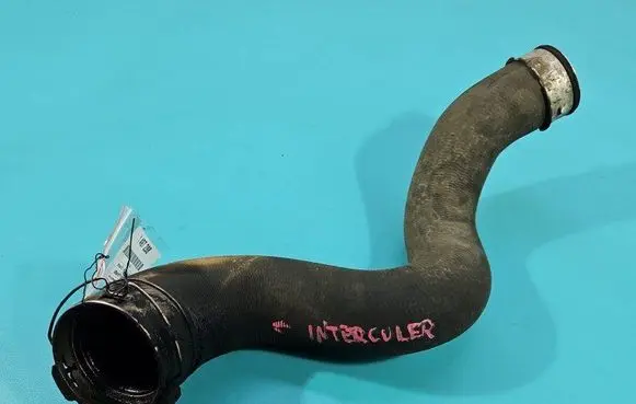 Intercooler hose/pipe