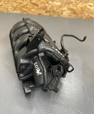 Opel Insignia A Intake manifold
