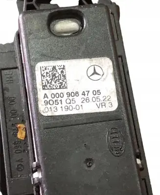 Mercedes-Benz A W177 Tie down hook / loop A0009064705