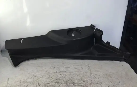 Toyota Auris E180 Rear seat side bottom trim 6255102320