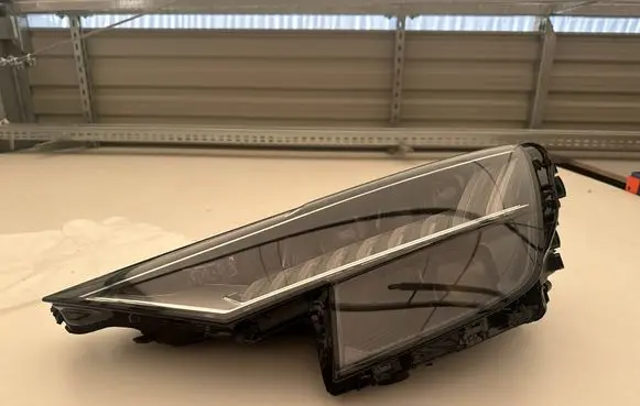 Audi Q8 Headlight/headlamp 4m8941035
