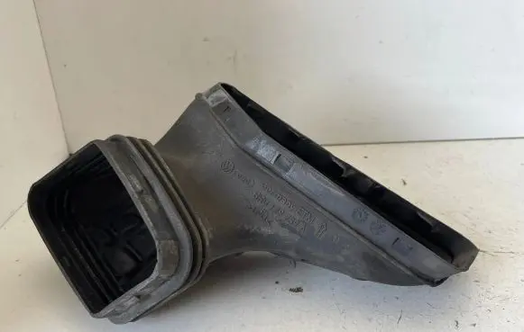 Audi A4 S4 B8 8K Air intake duct part 8R0129739A