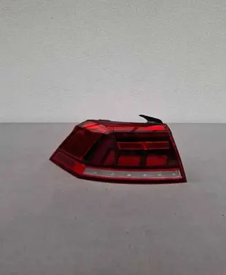 Volkswagen PASSAT B8 Rear/tail lights 3G5945095E