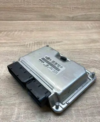 Volkswagen PASSAT B5.5 Engine control unit/module ECU 038906019KD 0281011205